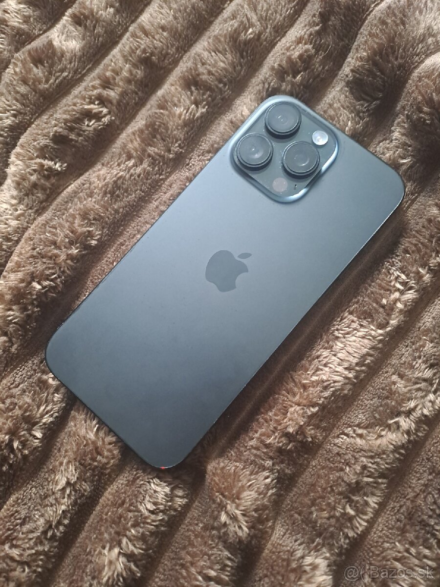 Predam Iphon 16 pro max - 2