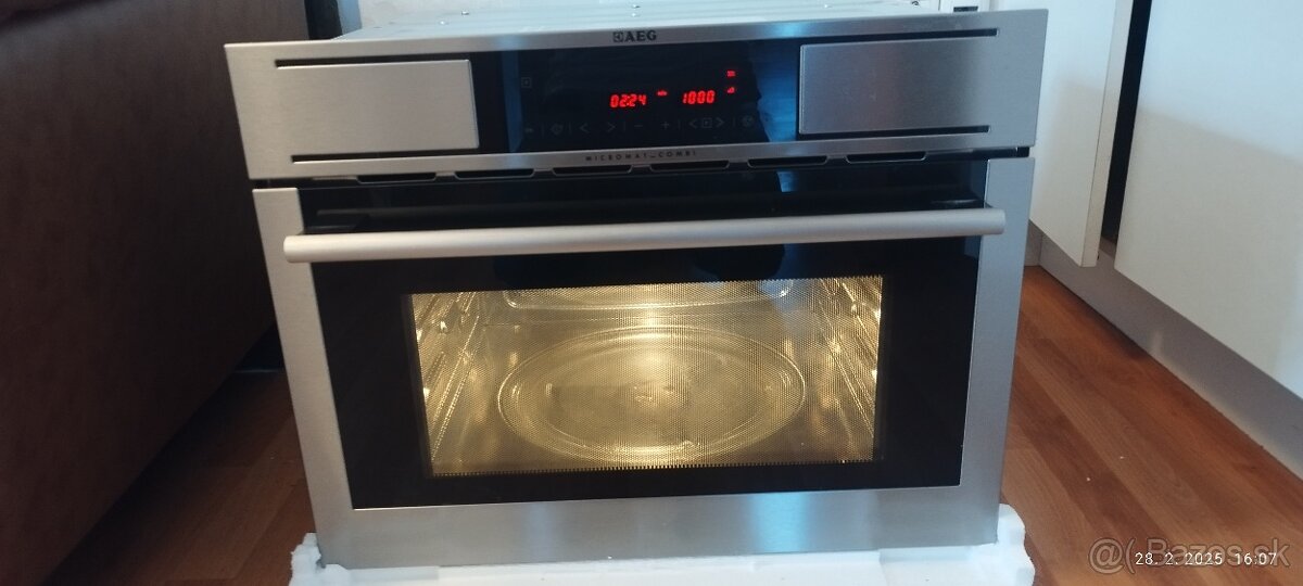 Predám mikrovlnku s grilom AEG. - 2