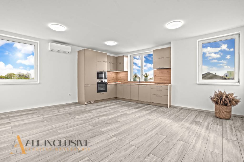 ALL INCLUSIVE | NA PRENÁJOM 3-IZB BYT S BALKÓNOM A ZÁHRADOU, - 2