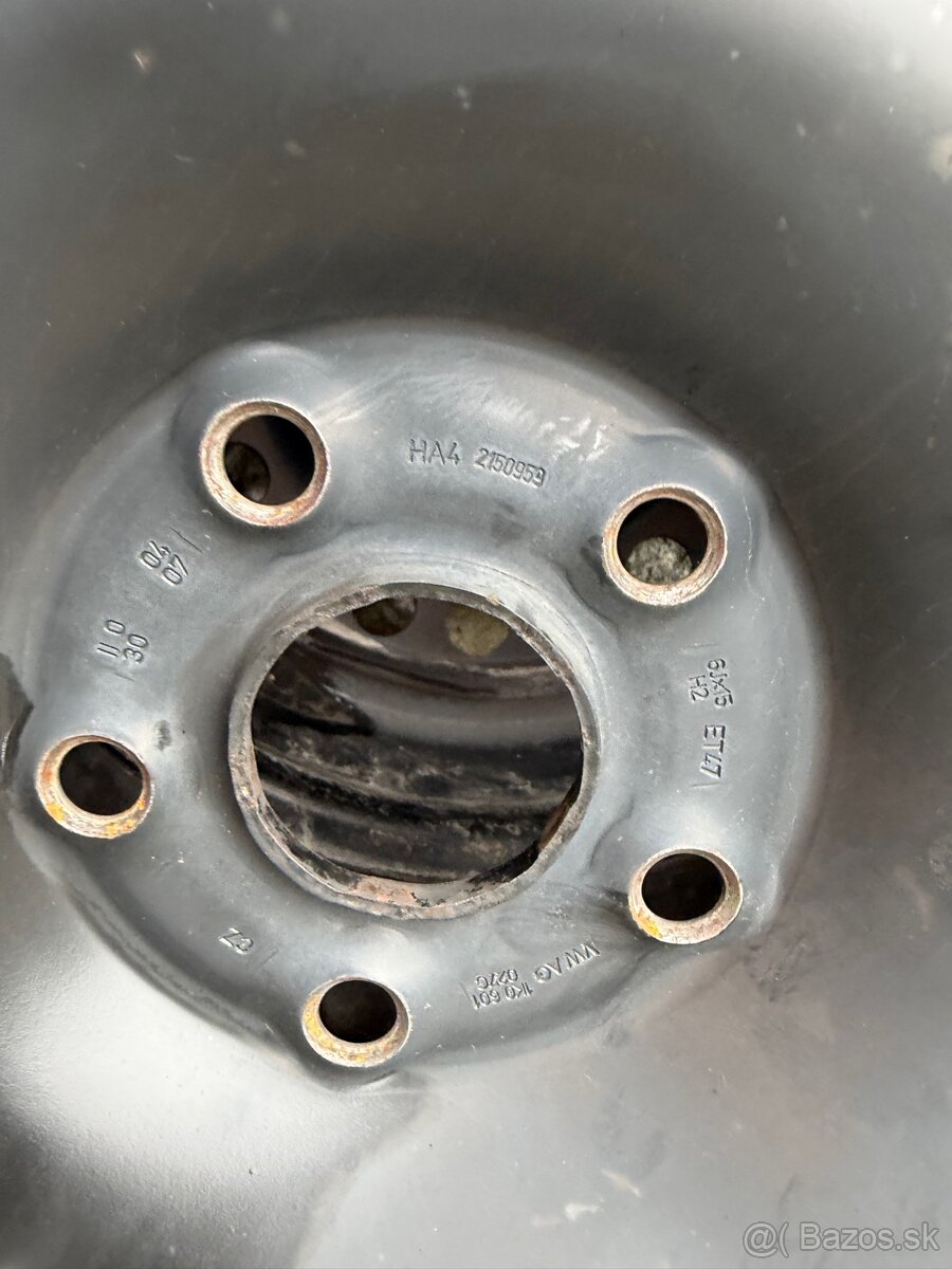 5x112 plechové disky a zimné gumy 195/65/15 continetal - 2