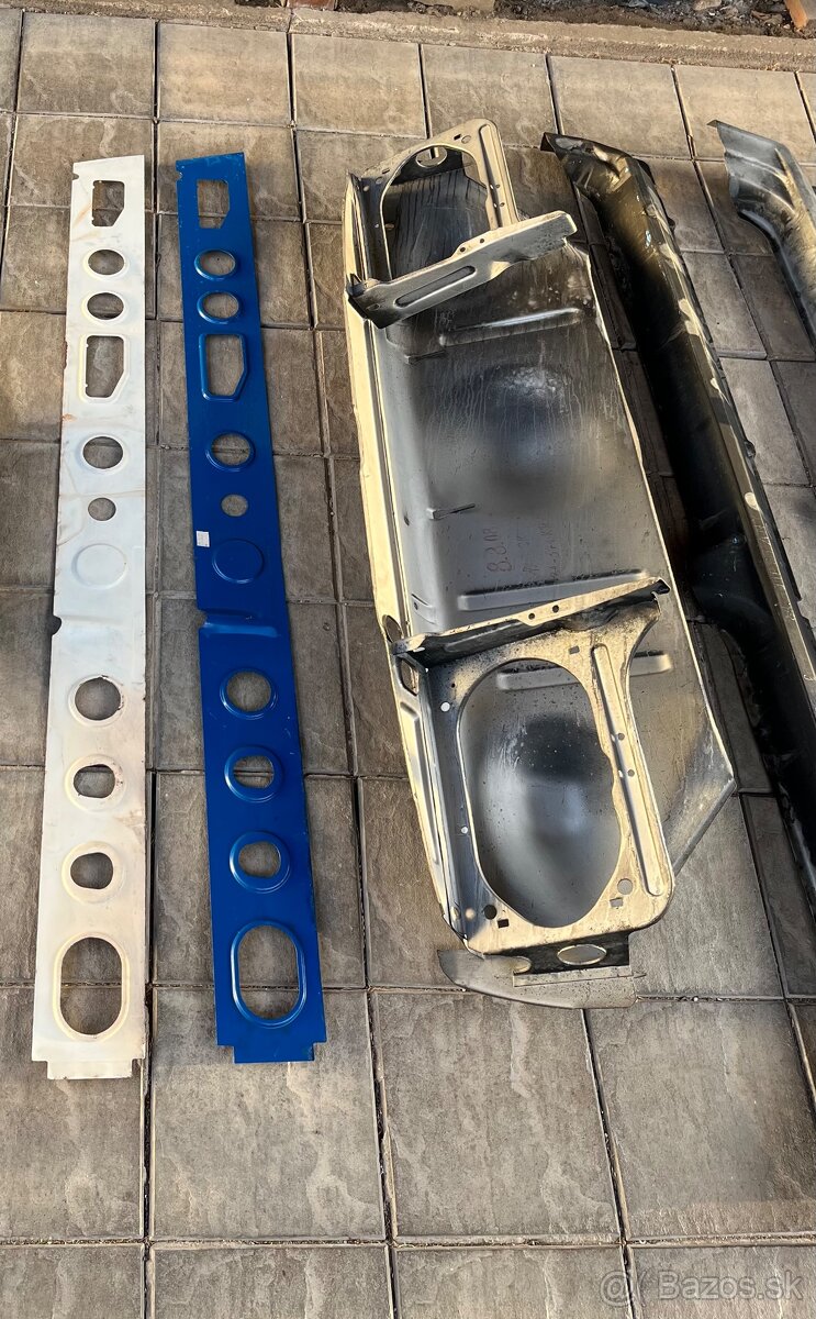 Plecharina / diely Škoda 105 120 - 2