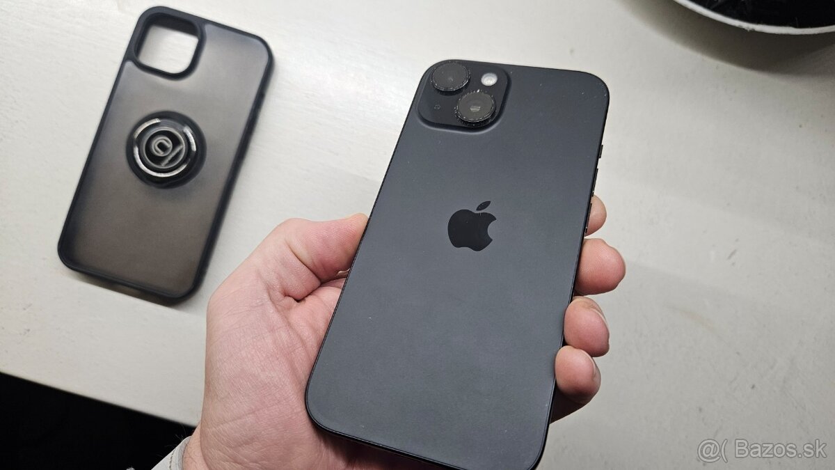 Apple iPhone 15 tmavý 256GB - aj vymením - 2