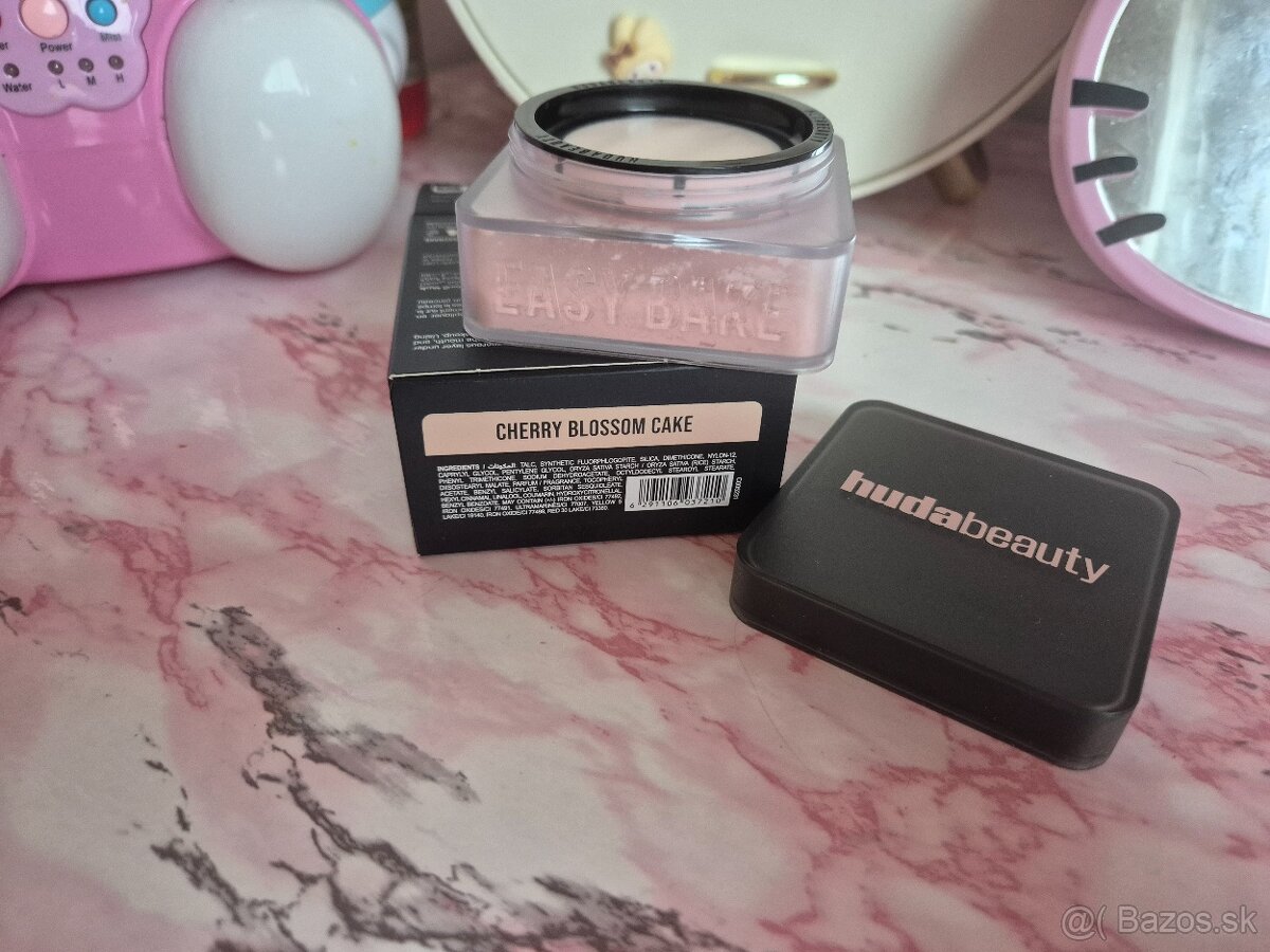 Huda Beauty Easy Bake púder odtieň Cherry Blossom 20g - 2