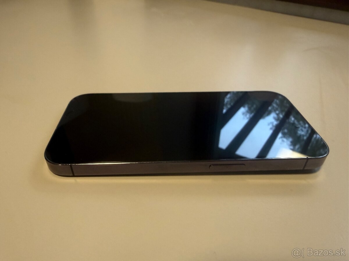 iPhone 14 Pro 256GB temná fialová - 2