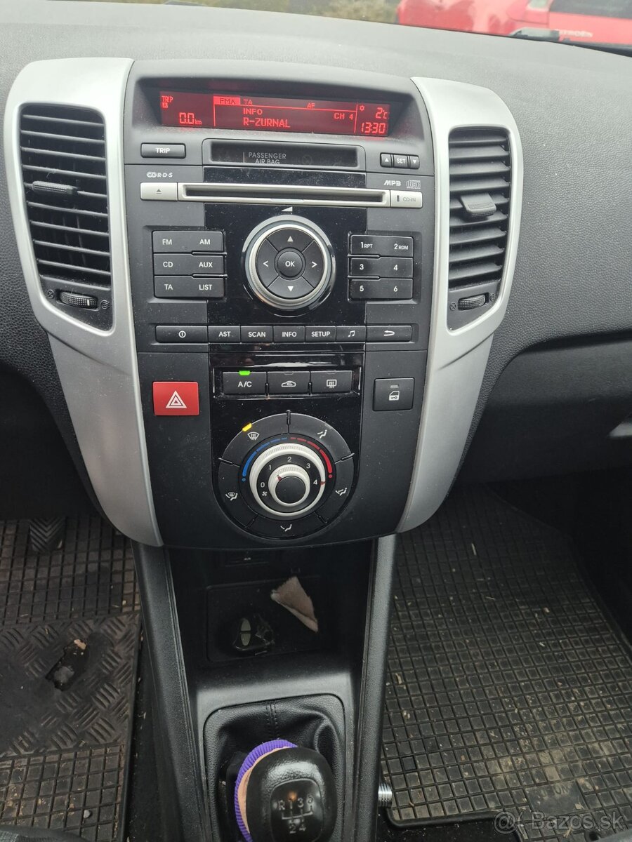 Kia Venga rok 2010 , 1.6 benzyna - 2