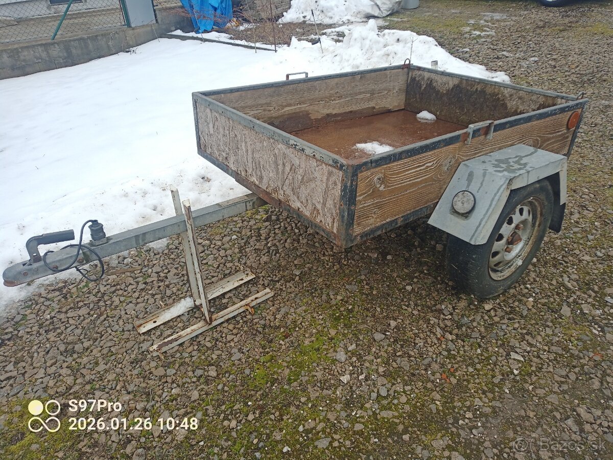 Prívesný vozík - 2