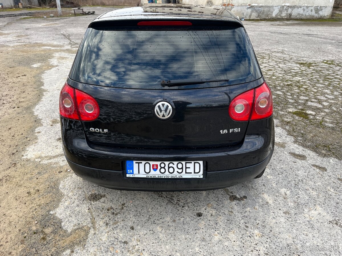 Volkswagen Golf 5 1,6FSI - 2