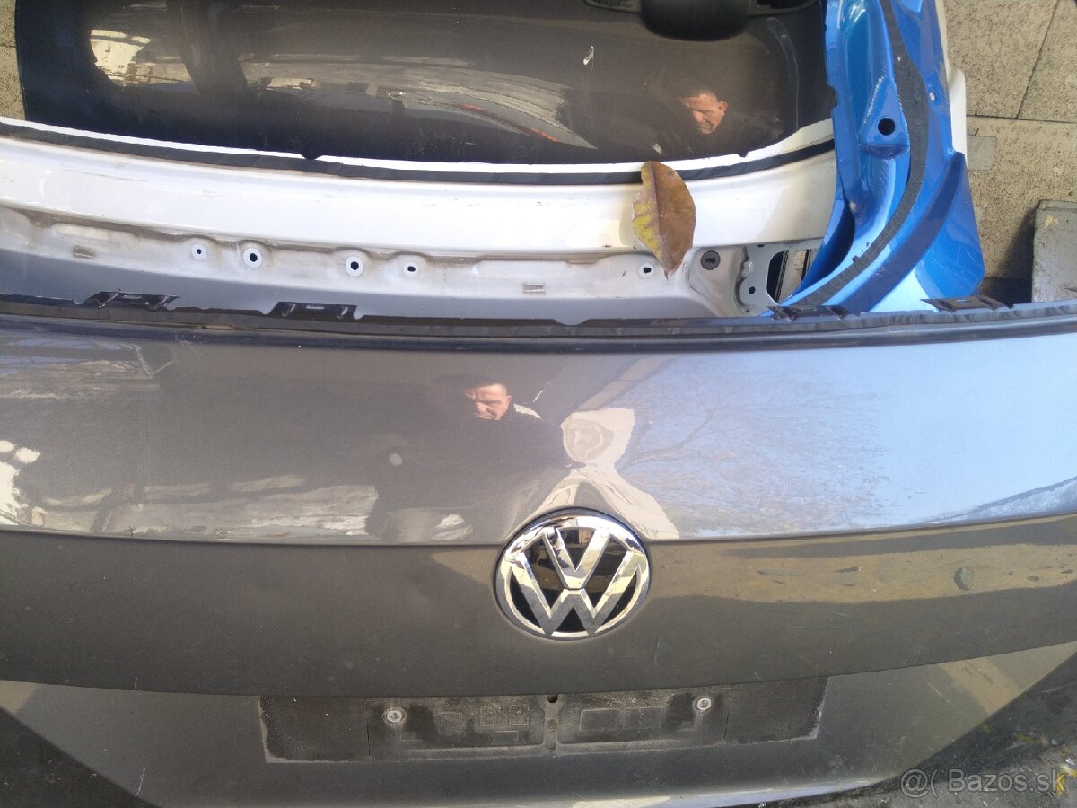 Vw Tiguan zadná kapota 2019 - 2