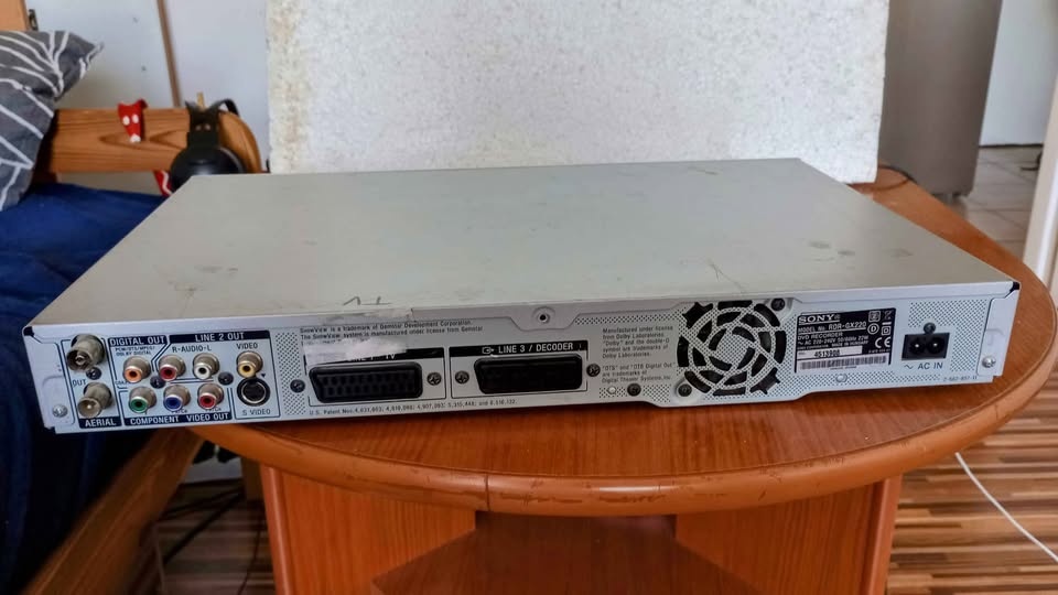 predam dvd,kamera na náhradné diely - 2