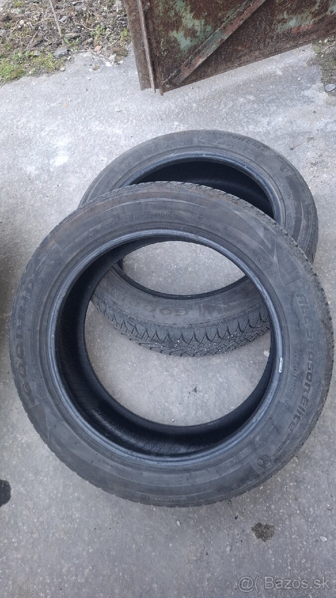 235/50R18 celorocne - 2
