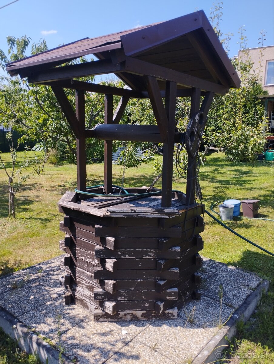 Drevena studnička - 2