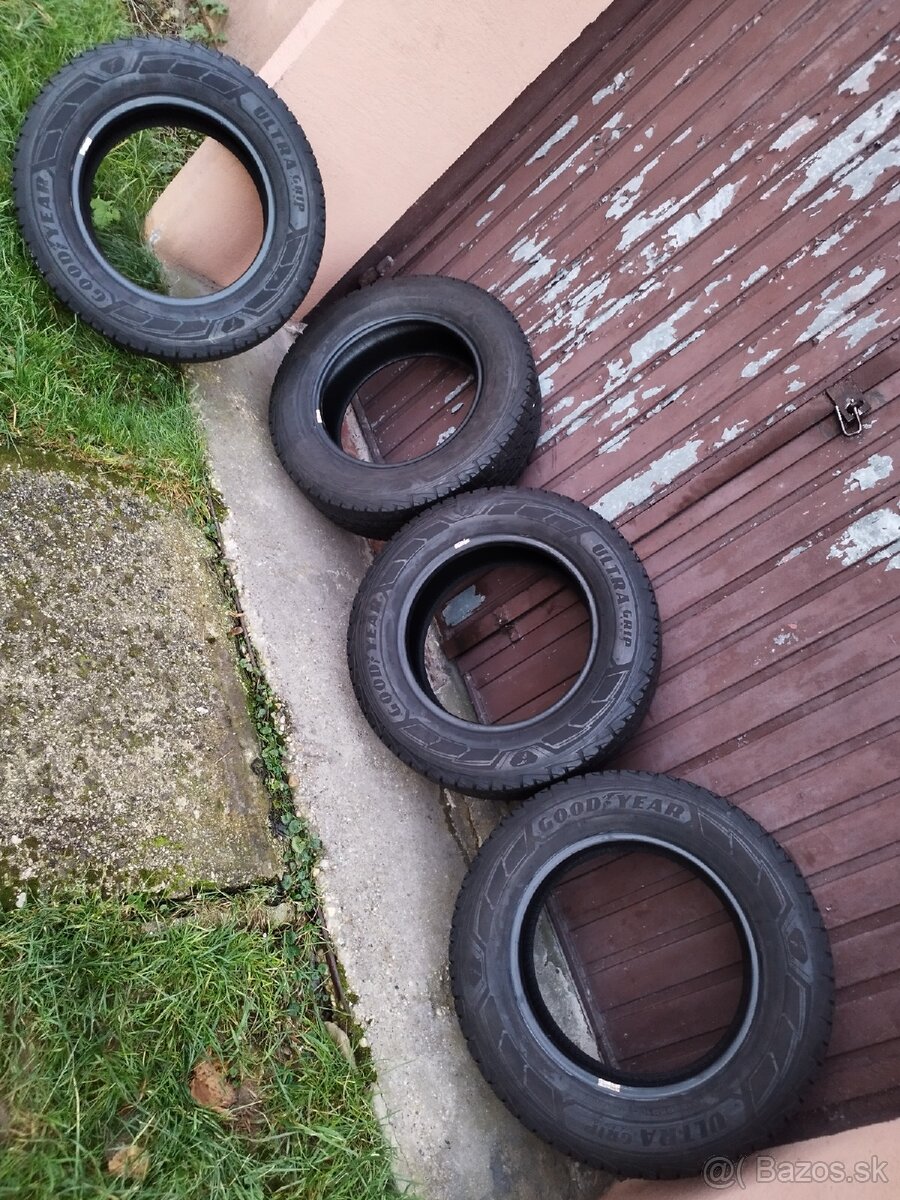 zimne pneumatiky 215/65 r16c goodyear - 2