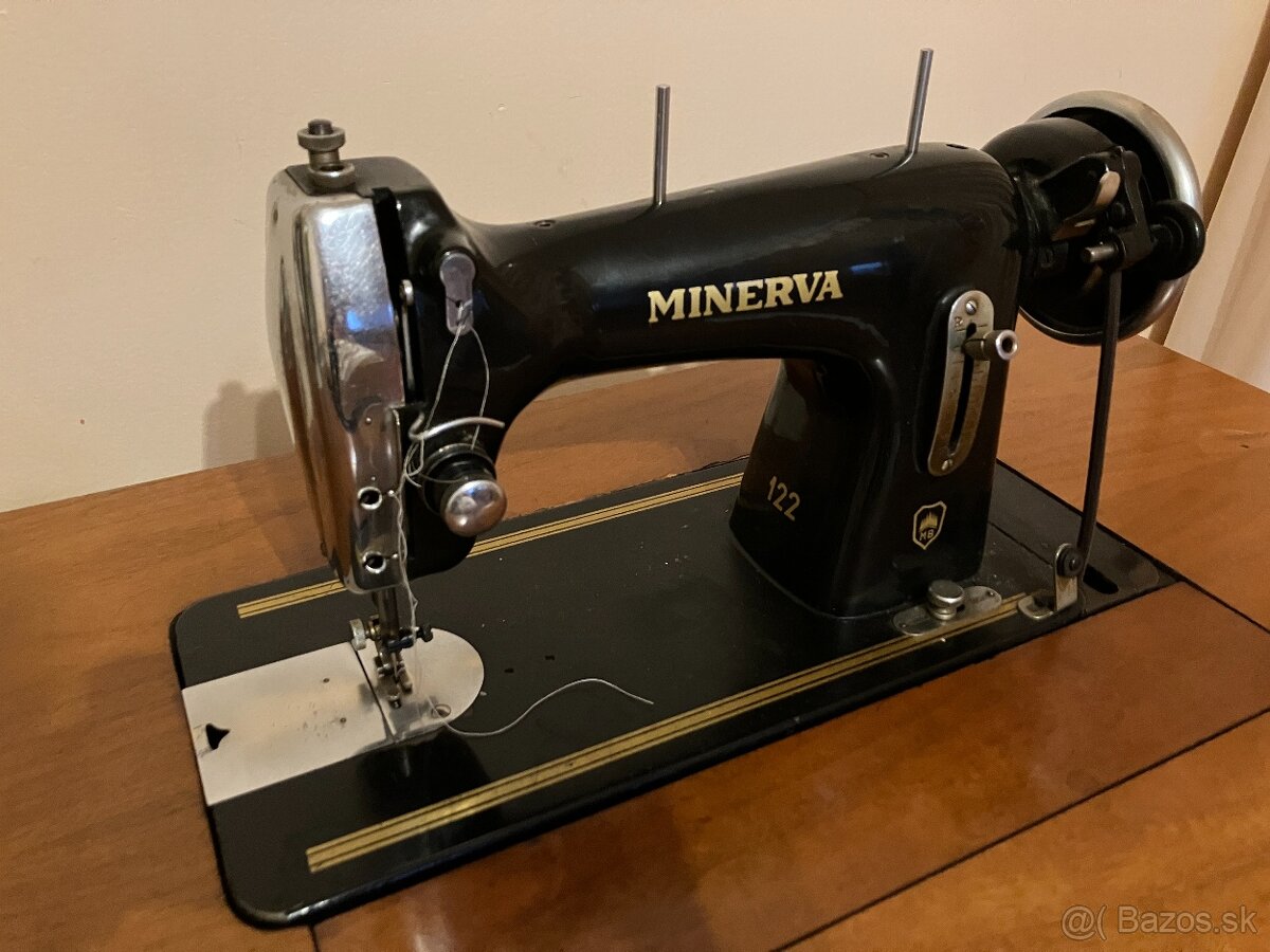Šijací stroj, šľapací, Minerva - 2