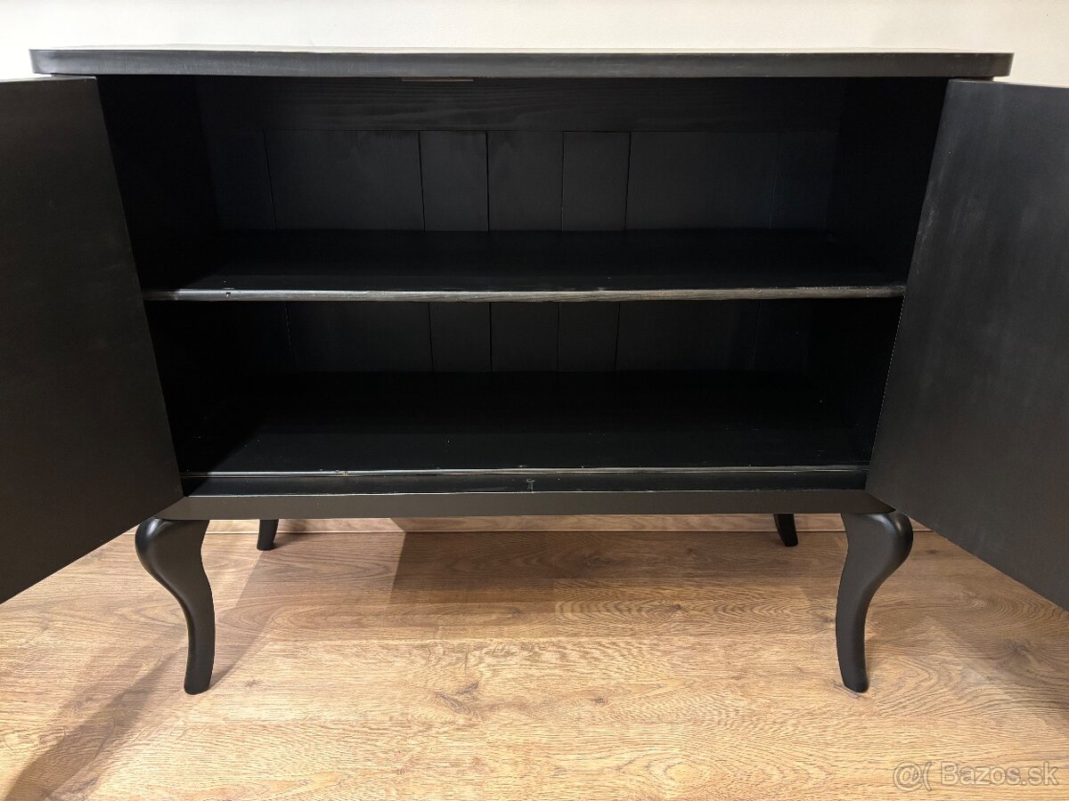 Starozitna komoda - 2