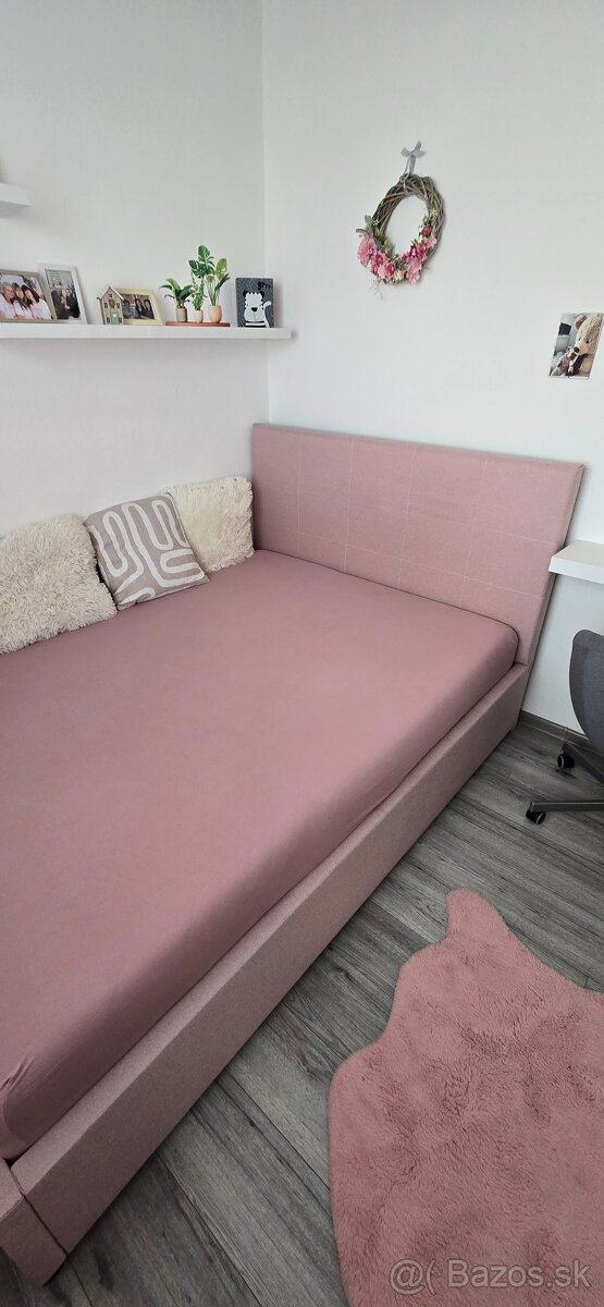 Čalúnená posteľ 140x200cm - 2