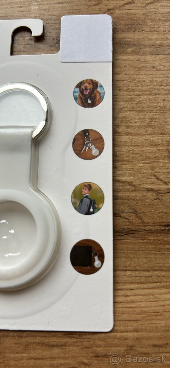 Airtag kľúčenka biela - 2