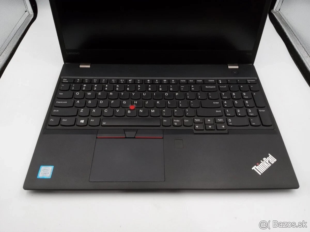 Lenovo Thinkpad T570 | i5 • 8GB RAM • 256GB SSD - 2