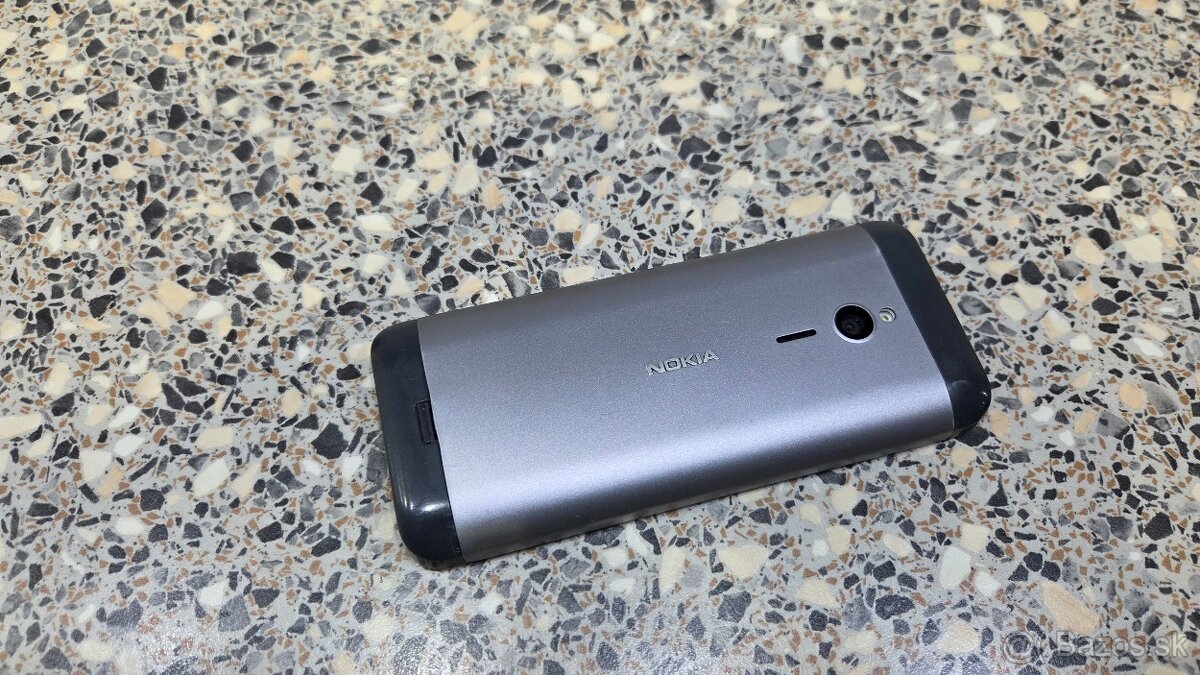 Predám Nokia 230 v dobrom stave - 2