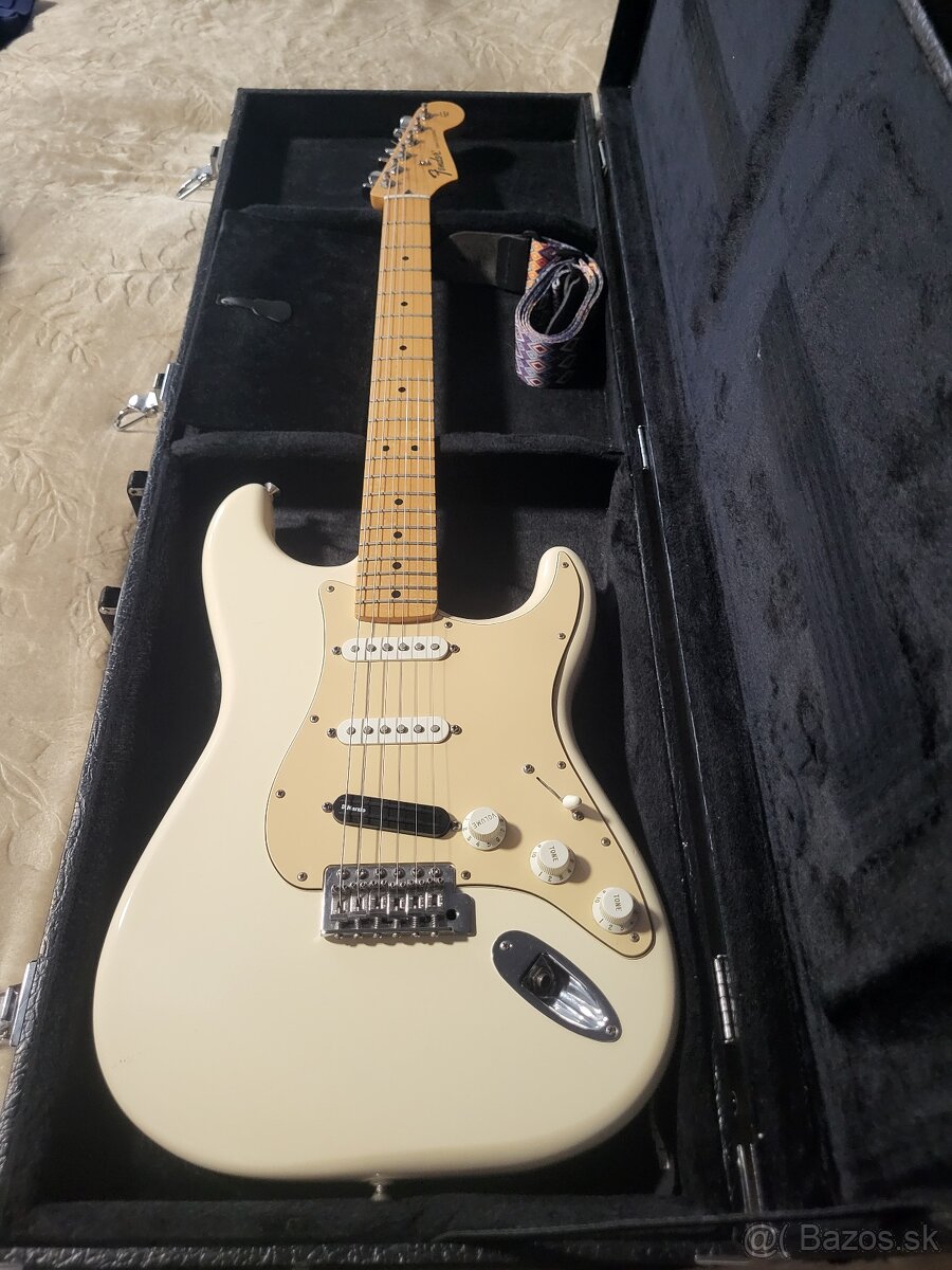 Fender Stratocaster Mexico - 2