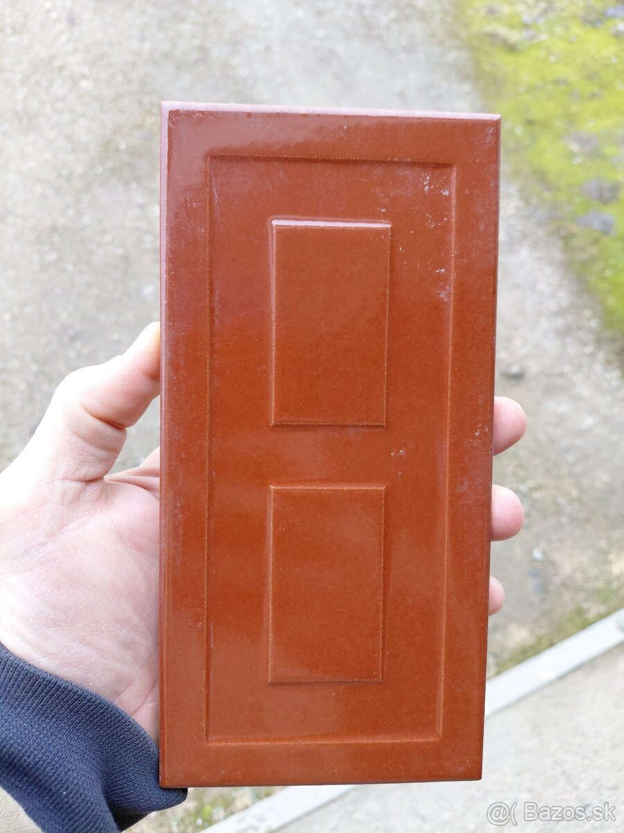 Retro obkladačky RAKO - 2