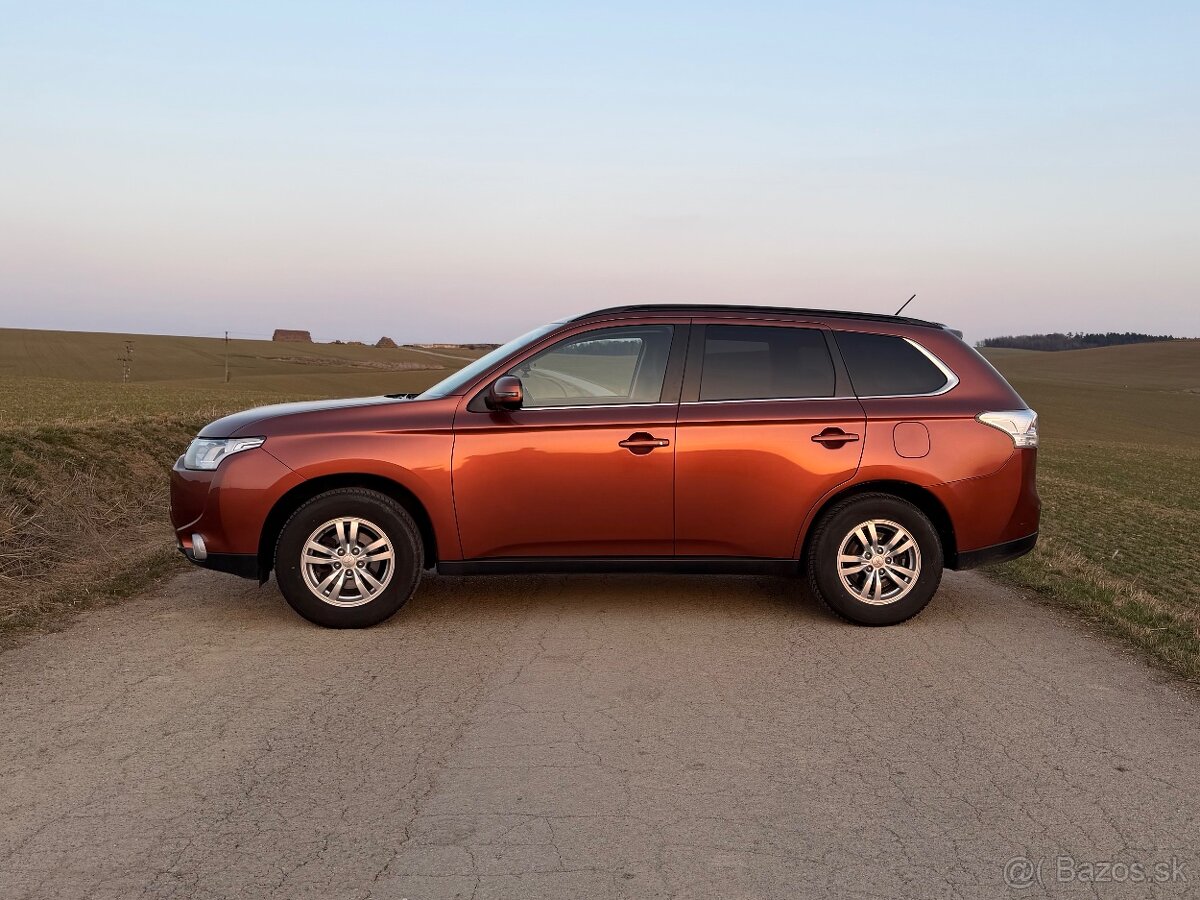 Mitsubishi Outlander 2.0 - 2