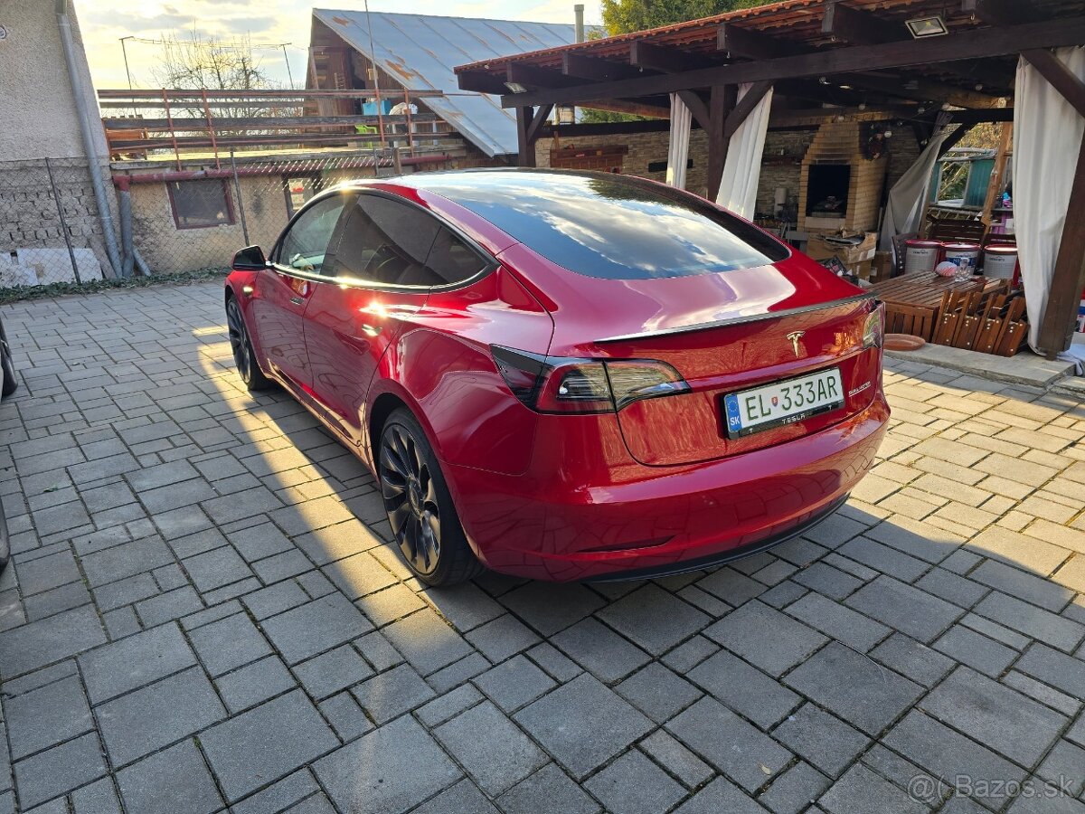 Tesla Model 3 Performance AWD 2021, Nebúrané Aj na splátky - 2