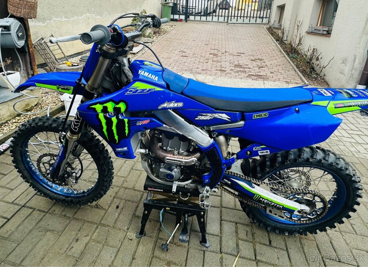 Yamaha YZF 250 (2023) - 2