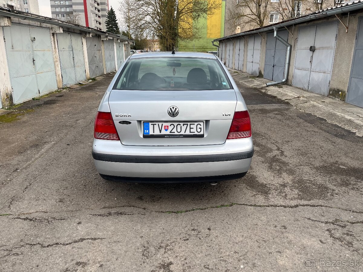 Volkswagen Bora 1.9TDI - 2