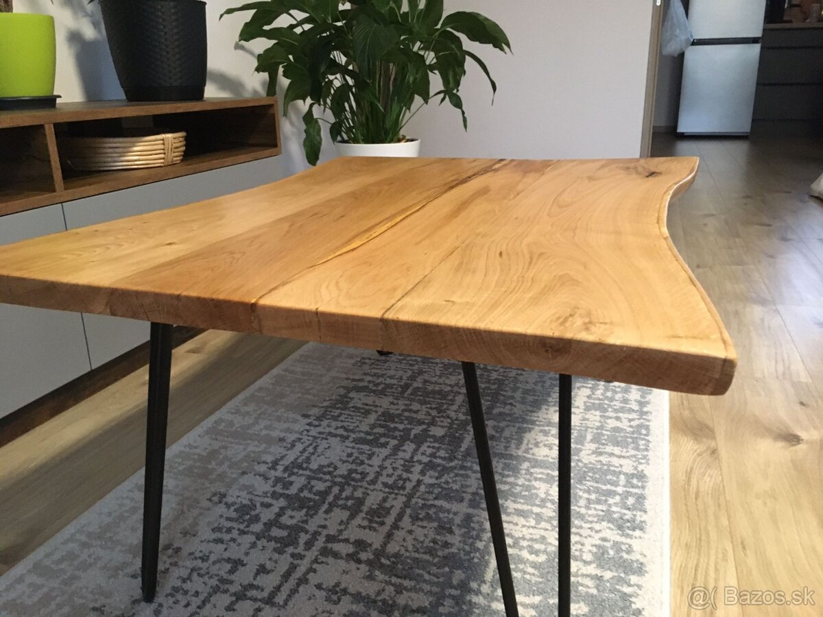 Dubový konferenčný stôl - 2