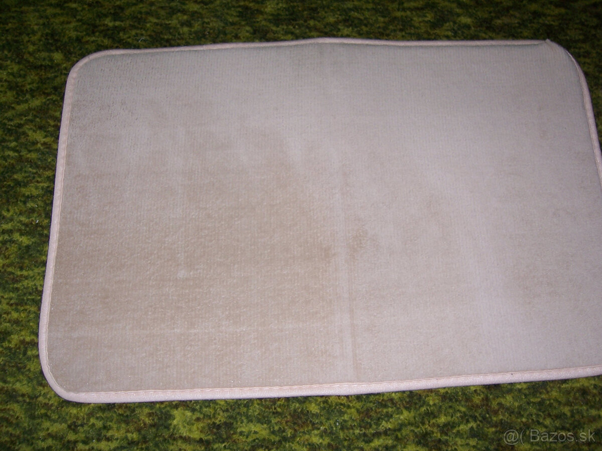 koberček hnedý 60x40cm - 2