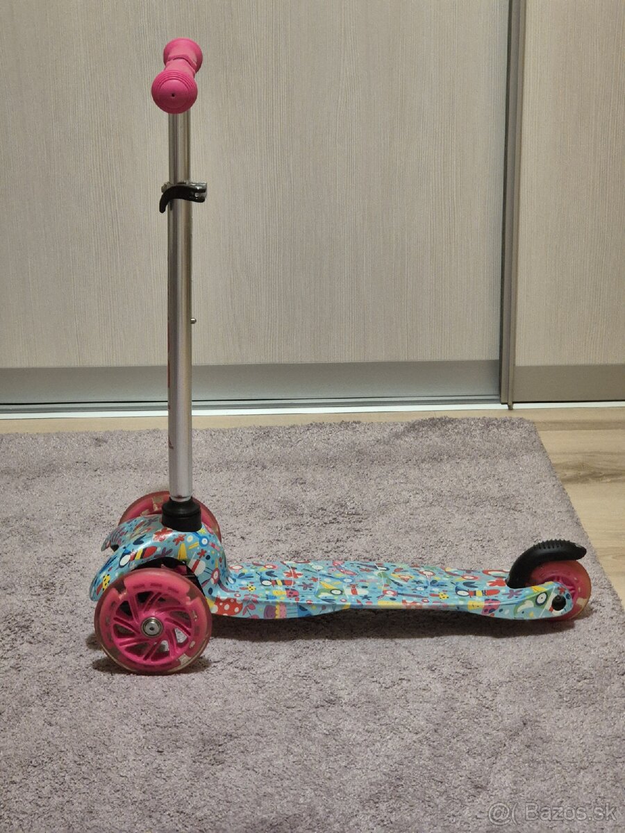 Predám detskú kolobežku Meteor Tukan LED - 2