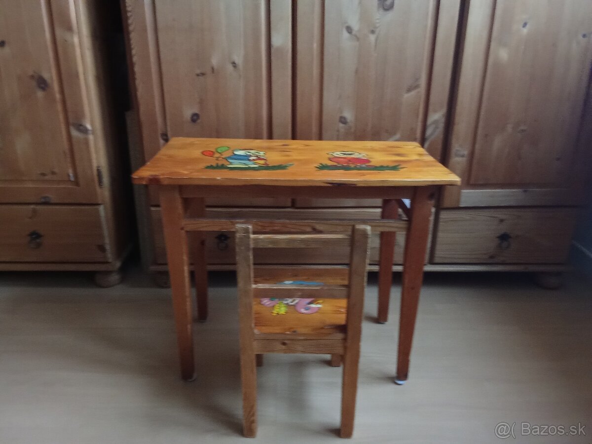 Detský drevený stôl a stolička - 2
