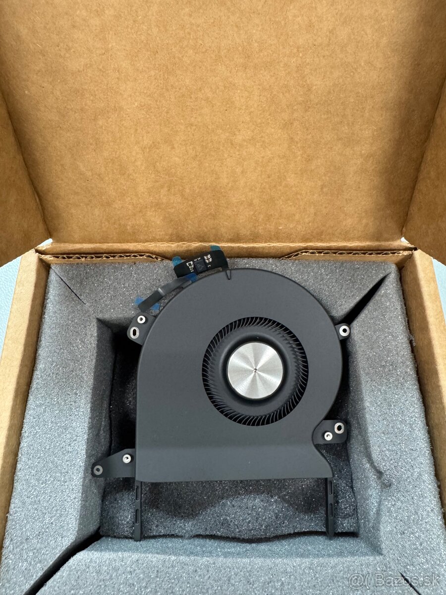 Macbook Pro, Air nahradne diely - 2