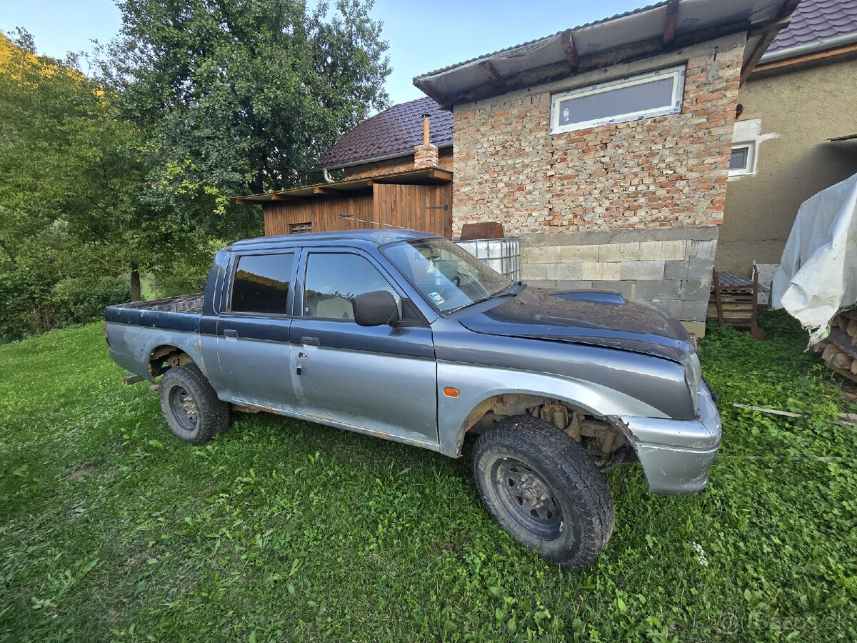 Mitsubishi l200 - 2