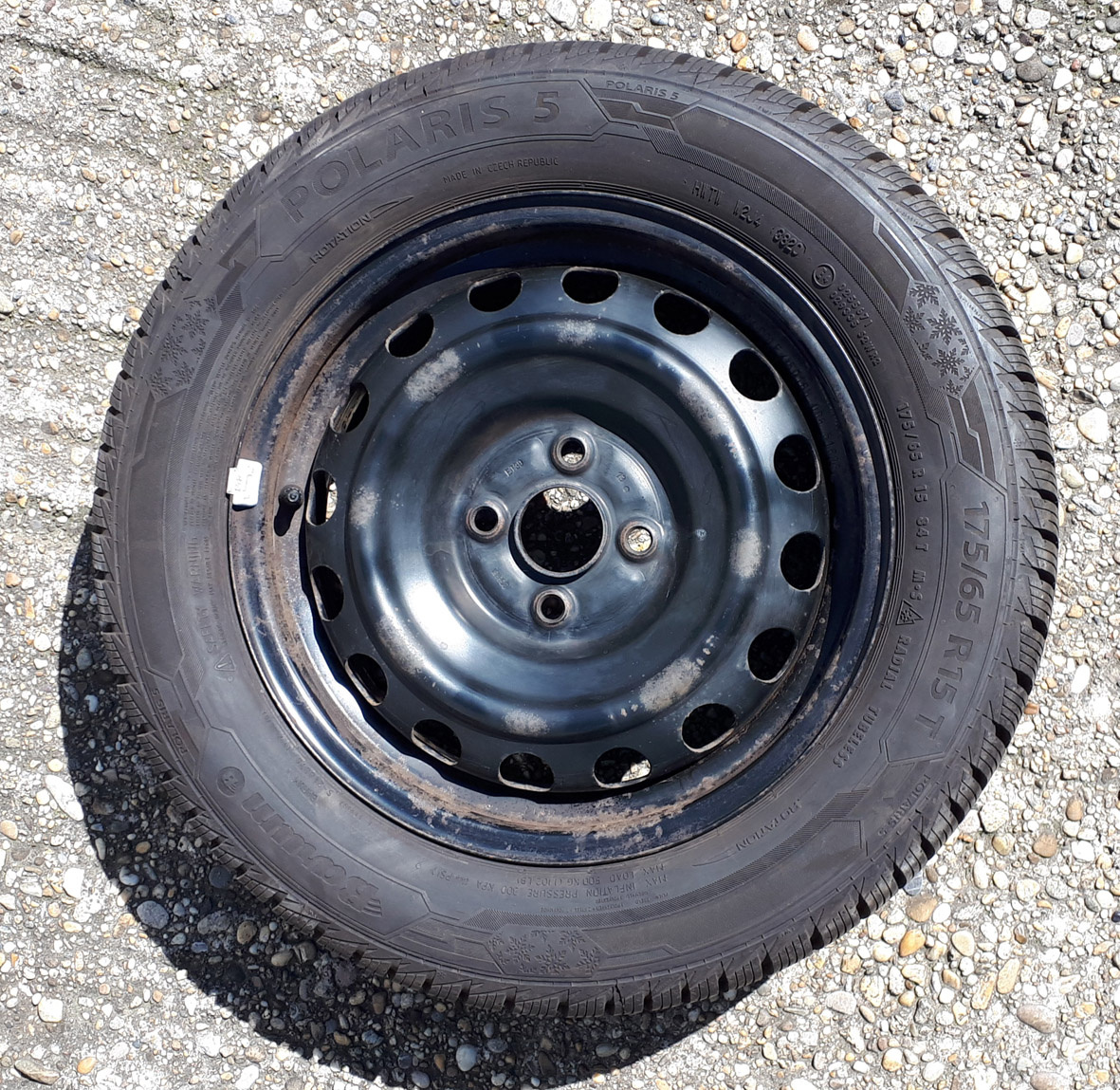 Zimné pneumatiky Barum 175/65 R15 - 2