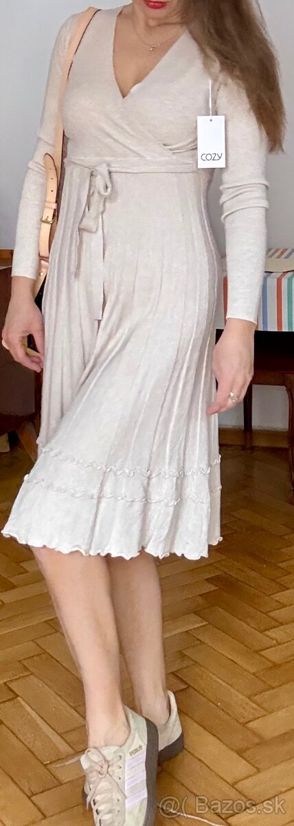 Úpletové šaty veľkosť S/M - 2