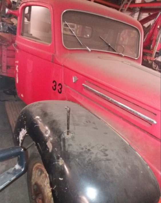 Valník Ford V8 rv:1952 - 2