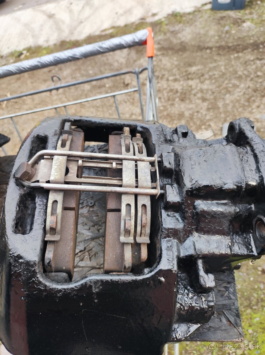 Man 2000 brzdové strmene - 2