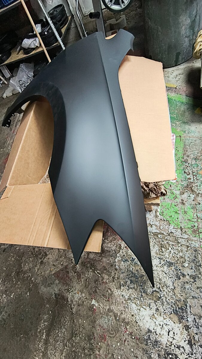 Predný pravý blatník Golf 7 - 2