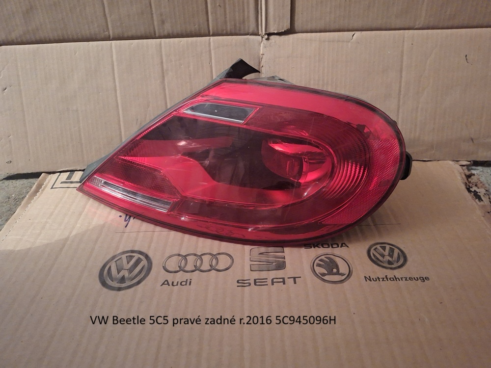 VW Beetle 5C1 predné + zadné svetlo - 2