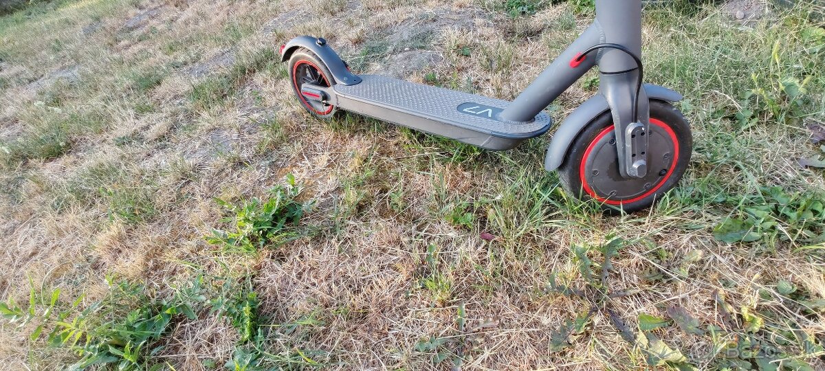 Elektrická kolobežka - 2
