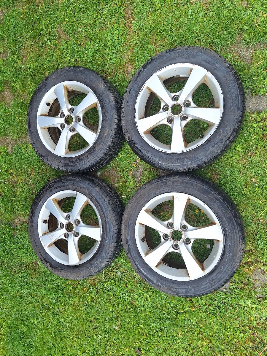predám pneu Mazda3 - 2