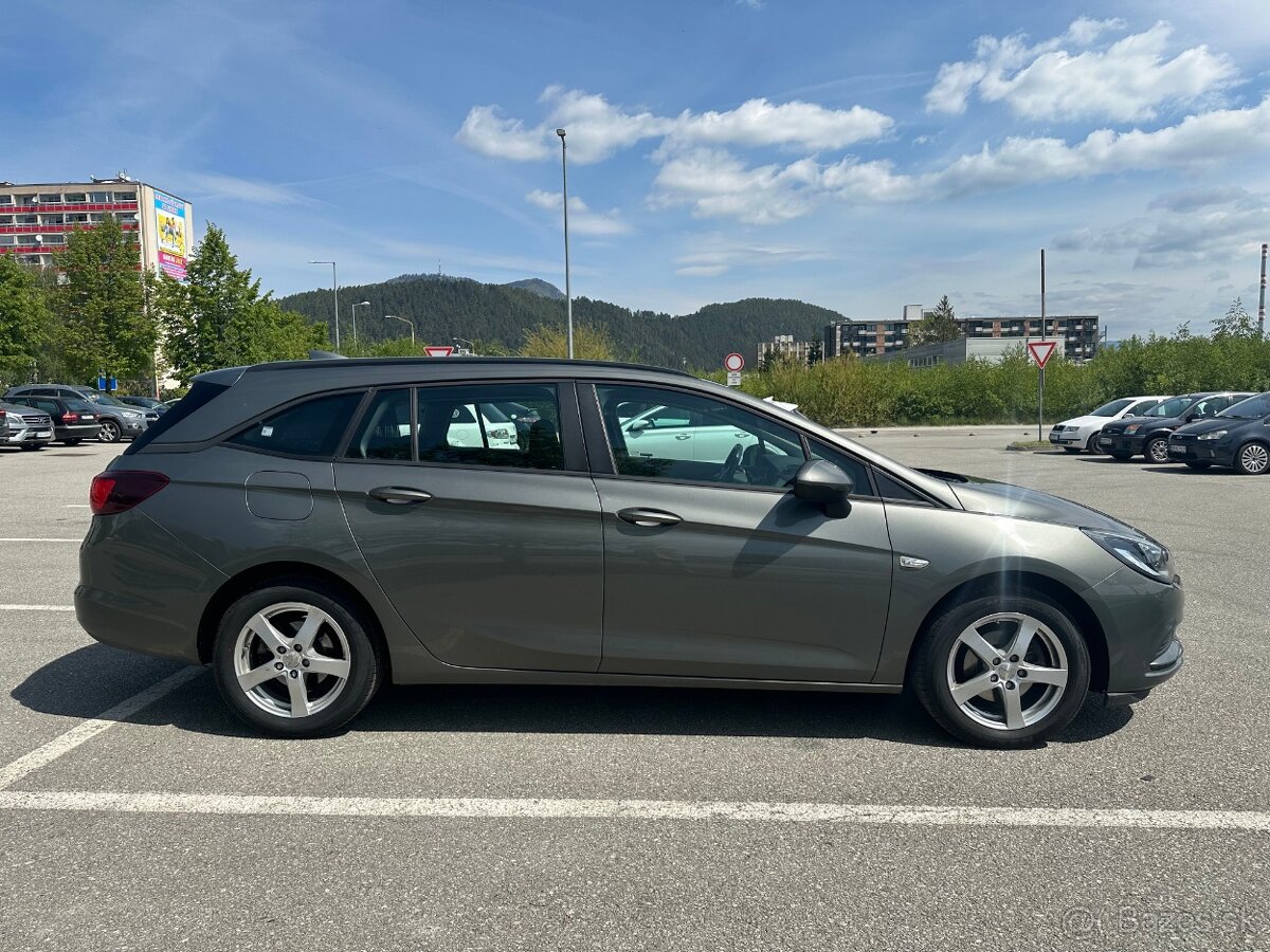 Opel Astra K Sports Tourer + 1.6 CDTI - 2