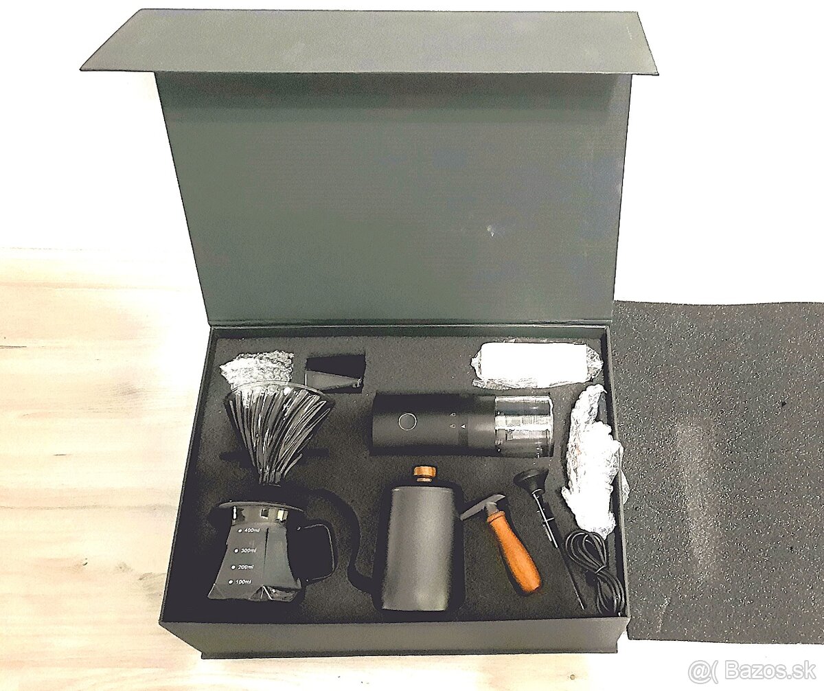 10 dielny set na prípravu kávy zabalený v kufríku - 2