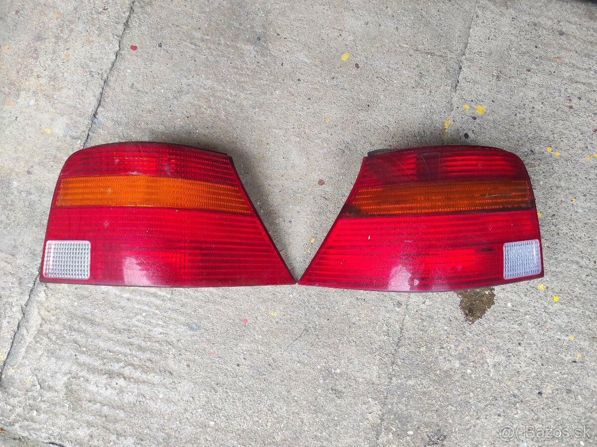 Predné,Zadné svetlá VW Golf 4 - 2