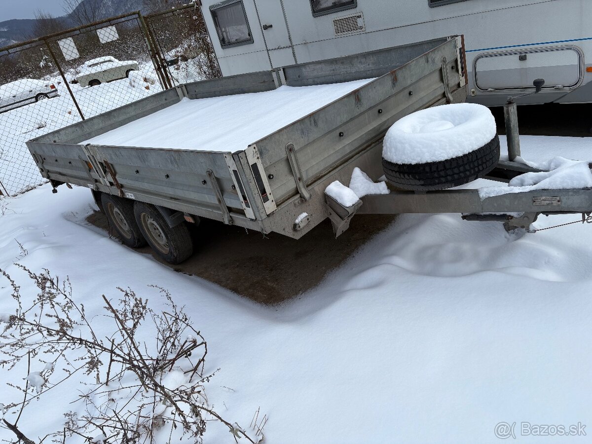 Prívesný vozík Unikol - 2