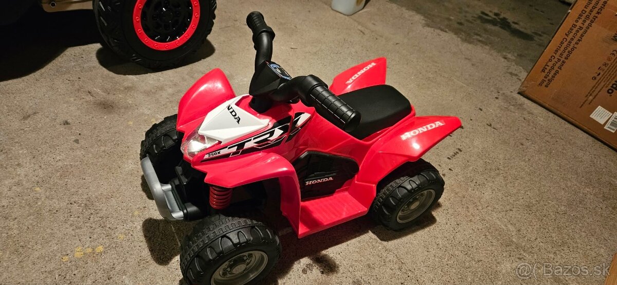 Elektrická štvorkolka Milly Mally červená - 2