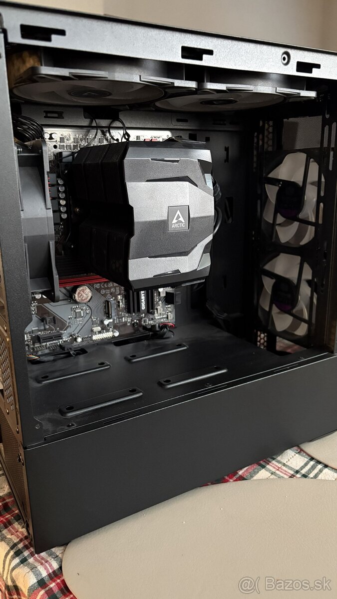 Počítač na predaj - 2