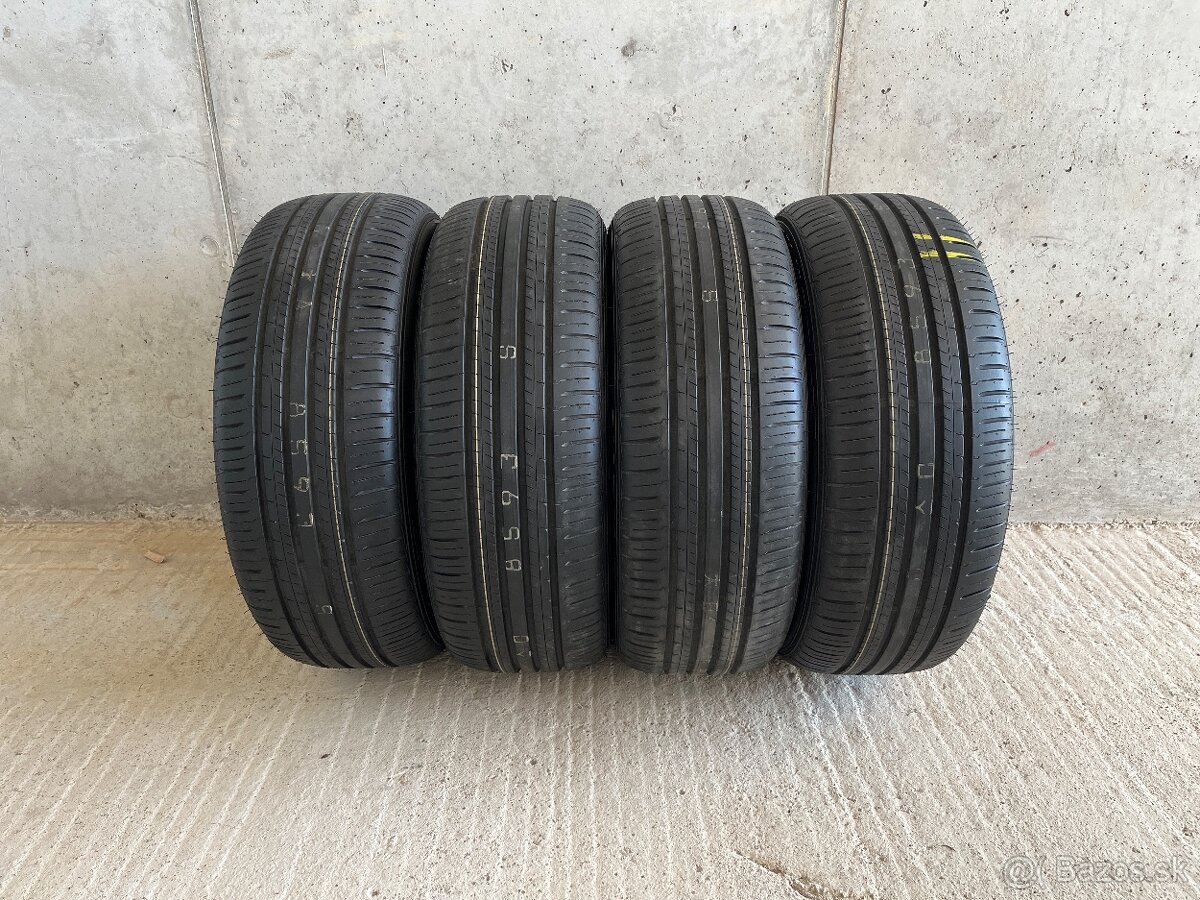 Nové letné pneumatiky 215/50 r18 - 2
