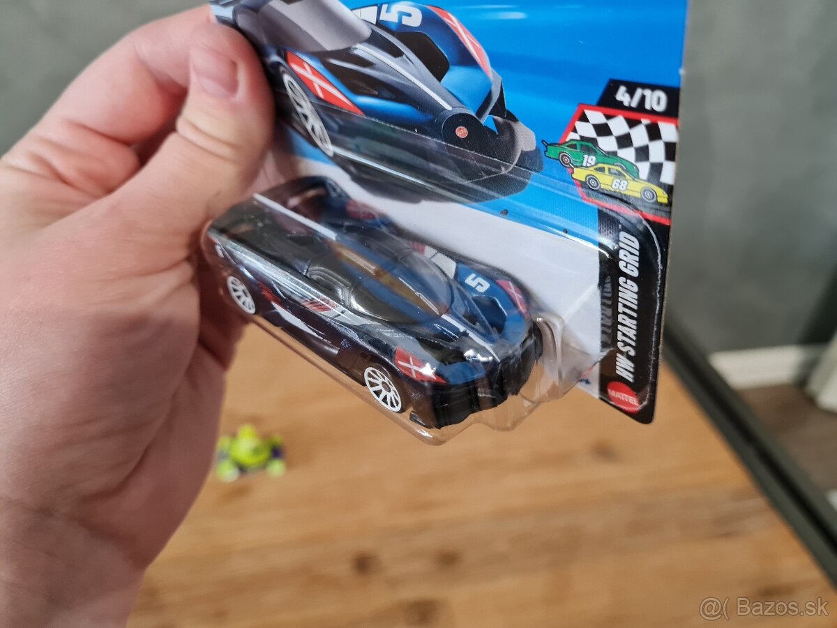 Bugatti Bolide 2026 Hot Wheels - 2